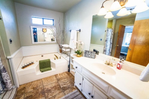 'Casa del Arbol' (Tree house) for 14 Guests image 19